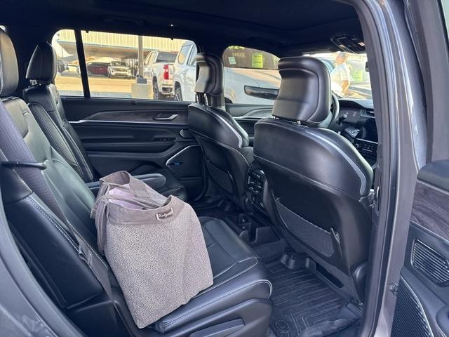 used 2021 Jeep Grand Cherokee L car