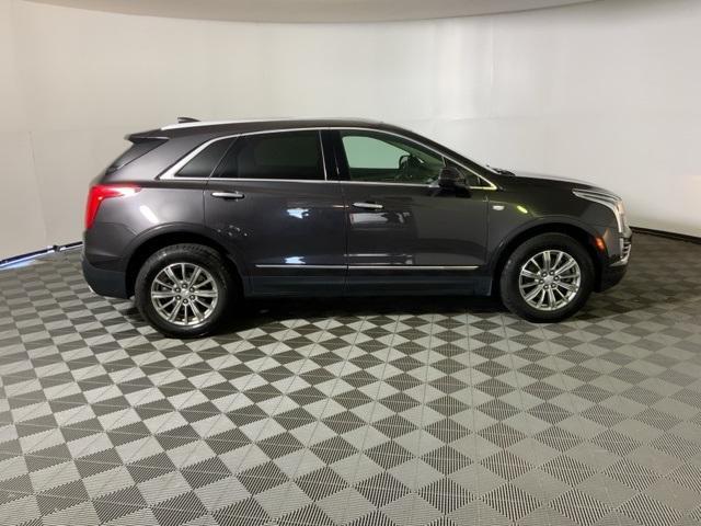 used 2017 Cadillac XT5 car, priced at $15,989