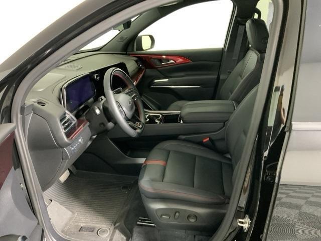 used 2024 Chevrolet Traverse car, priced at $52,365