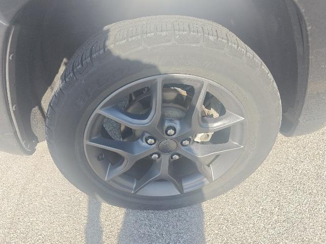 used 2020 Jeep Grand Cherokee car, priced at $19,719