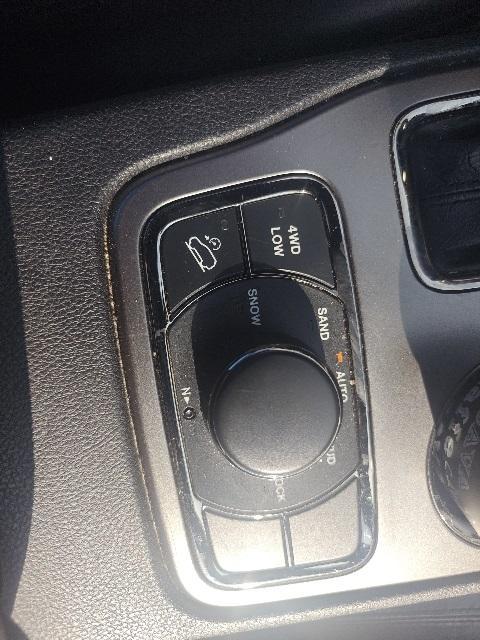 used 2020 Jeep Grand Cherokee car, priced at $19,719