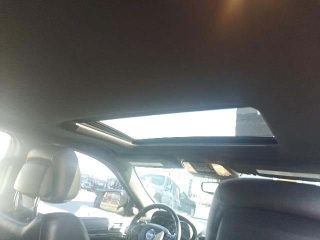 used 2020 Jeep Grand Cherokee car, priced at $19,719