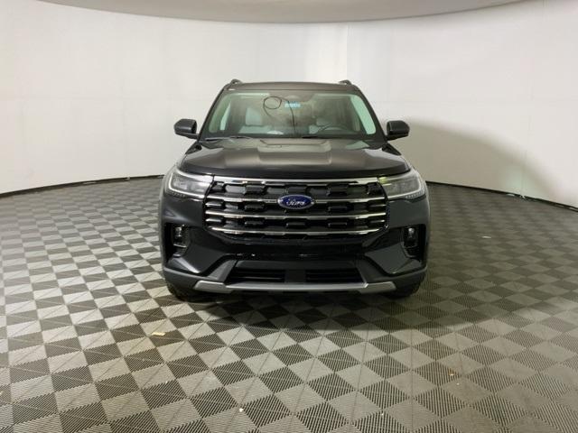 new 2025 Ford Explorer car, priced at $47,528