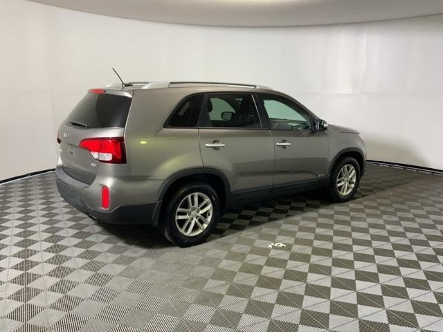 used 2015 Kia Sorento car, priced at $9,426