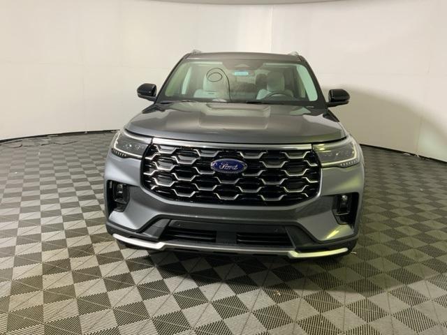 new 2025 Ford Explorer car, priced at $55,500