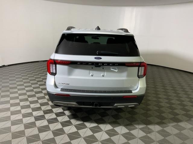 new 2025 Ford Explorer car, priced at $45,186