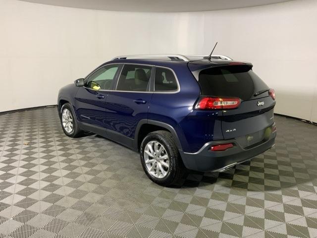 used 2015 Jeep Cherokee car, priced at $11,900