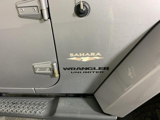 used 2014 Jeep Wrangler Unlimited car, priced at $13,372