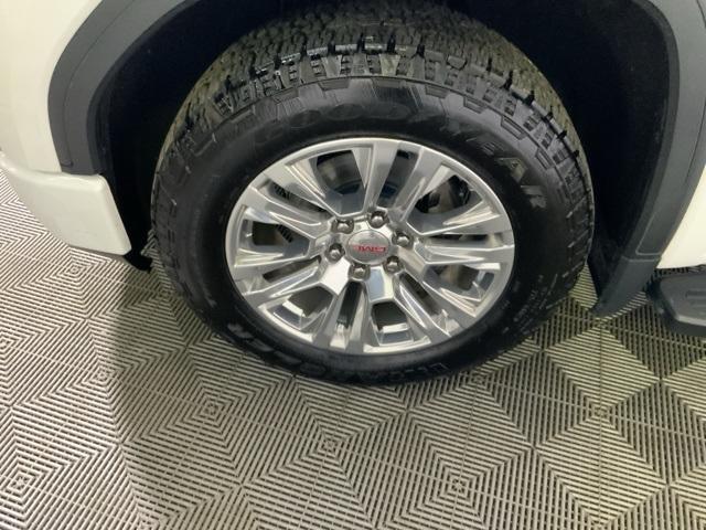 used 2021 GMC Sierra 1500 car, priced at $32,043