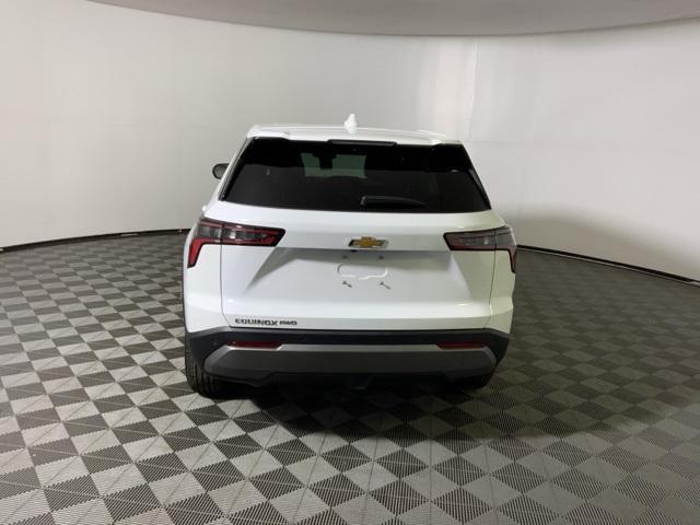 new 2026 Chevrolet Equinox car, priced at $34,810