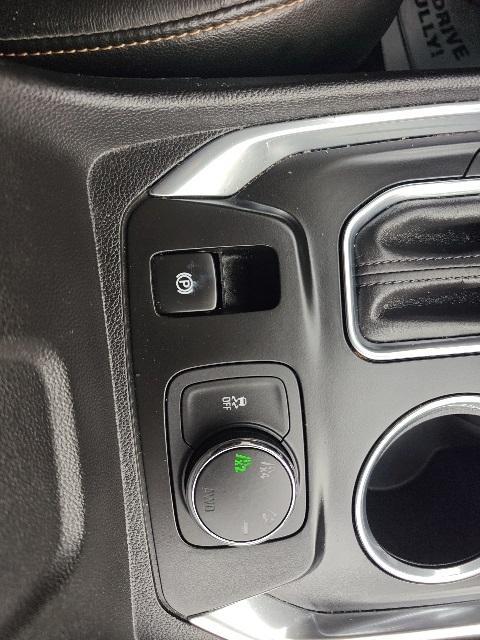 used 2019 Chevrolet Traverse car, priced at $11,824