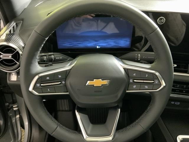 new 2025 Chevrolet Equinox car, priced at $31,340