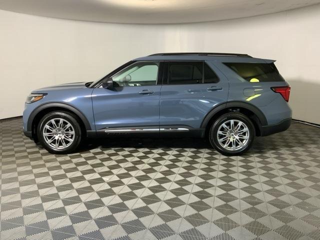 new 2025 Ford Explorer car, priced at $48,382