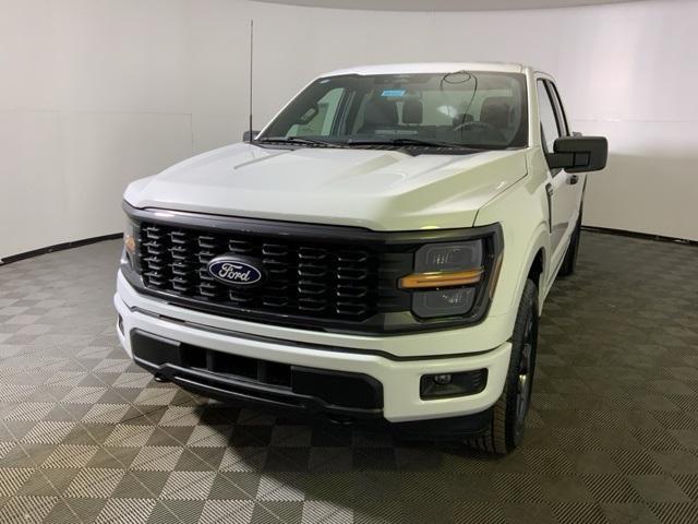 new 2025 Ford F-150 car, priced at $45,392