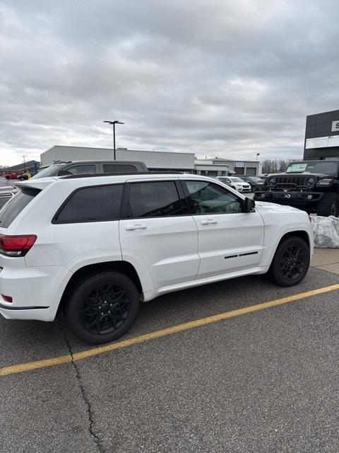 used 2021 Jeep Grand Cherokee car, priced at $33,000