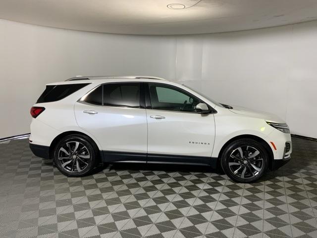 used 2022 Chevrolet Equinox car, priced at $23,945