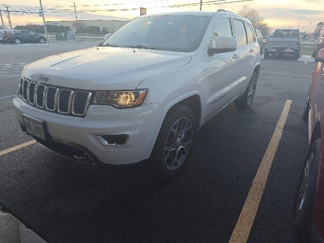 used 2018 Jeep Grand Cherokee car, priced at $20,500