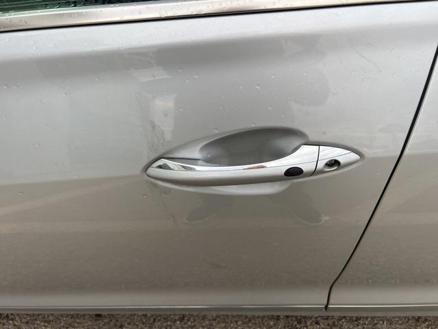 used 2016 Hyundai Azera car, priced at $13,998