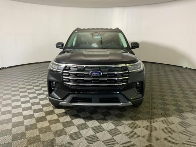 new 2025 Ford Explorer car, priced at $44,703