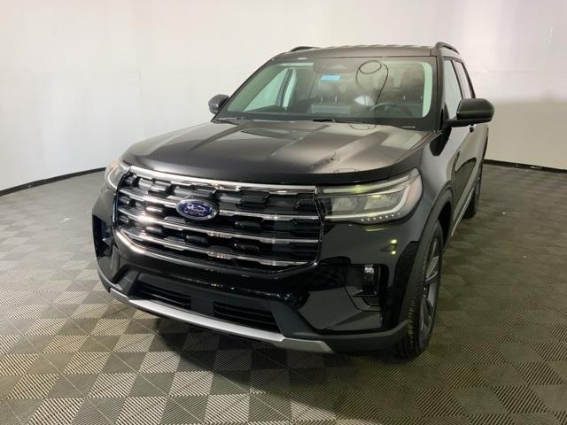 new 2025 Ford Explorer car, priced at $44,703