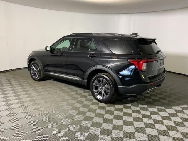 new 2025 Ford Explorer car, priced at $44,703