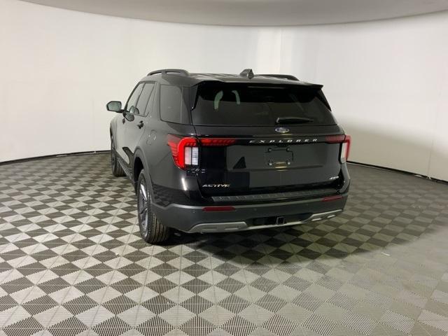 new 2025 Ford Explorer car, priced at $44,703