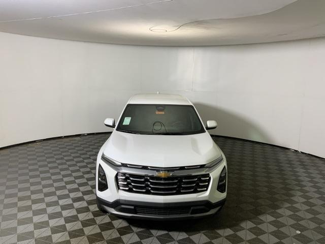 new 2025 Chevrolet Equinox car, priced at $31,046