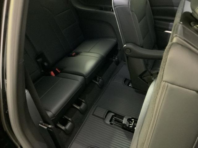 new 2026 Chevrolet Traverse car
