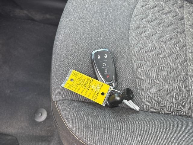 used 2022 Chevrolet Equinox car, priced at $20,108