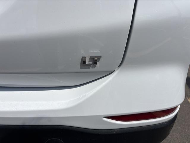 used 2022 Chevrolet Equinox car, priced at $20,108