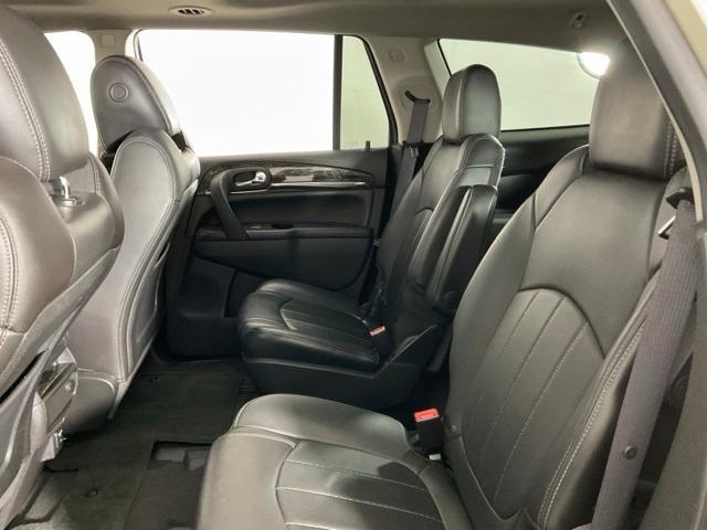 used 2014 Buick Enclave car, priced at $11,000