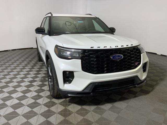 new 2025 Ford Explorer car, priced at $59,381