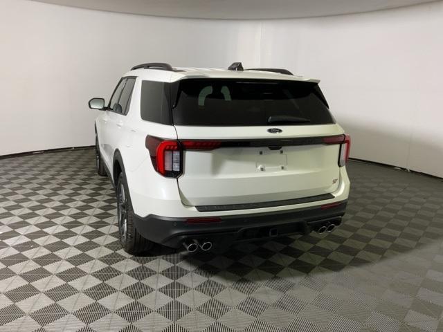 new 2025 Ford Explorer car, priced at $59,381