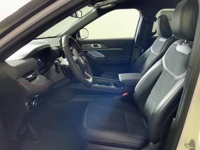 new 2025 Ford Explorer car, priced at $59,381