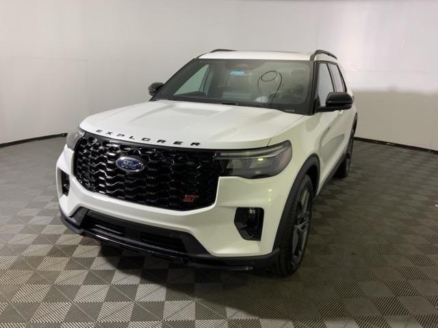 new 2025 Ford Explorer car, priced at $59,381
