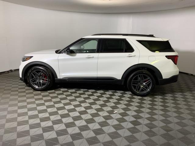new 2025 Ford Explorer car, priced at $59,381