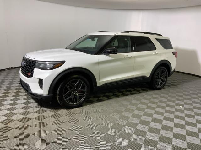 new 2025 Ford Explorer car, priced at $59,381