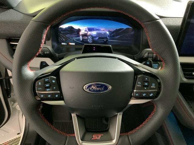 new 2025 Ford Explorer car, priced at $59,381