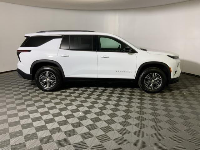 new 2026 Chevrolet Traverse car, priced at $44,345