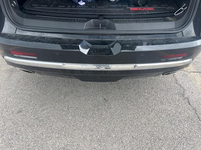 used 2023 GMC Acadia car