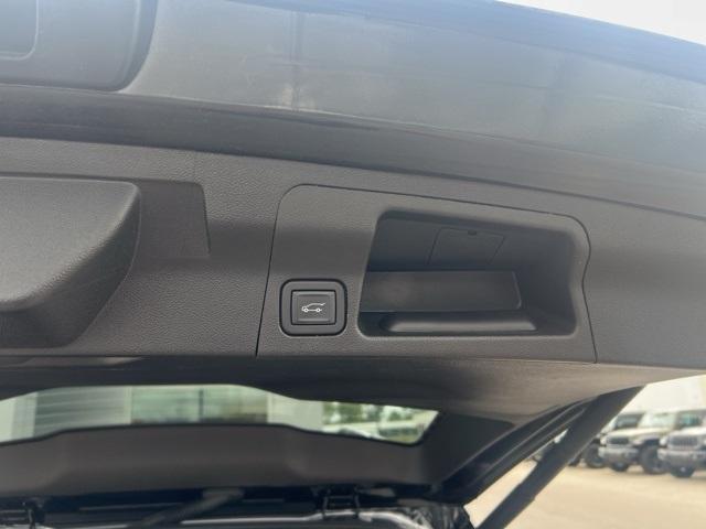 used 2023 GMC Acadia car