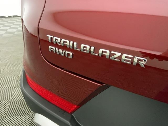 new 2025 Chevrolet TrailBlazer car, priced at $29,825