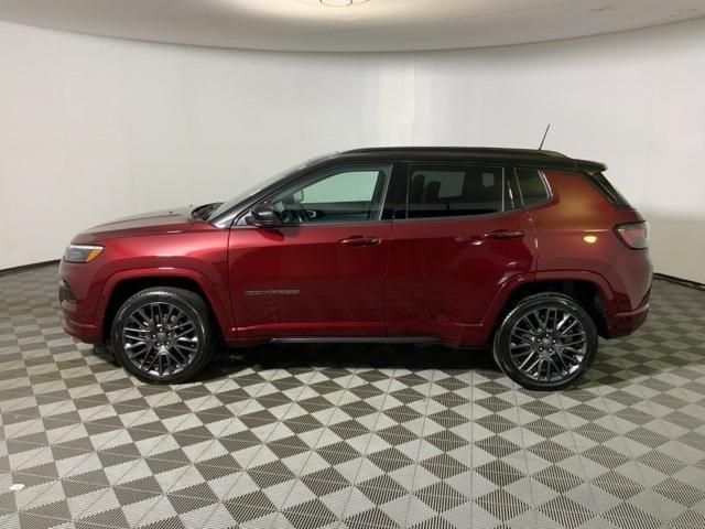 used 2022 Jeep Compass car, priced at $24,116