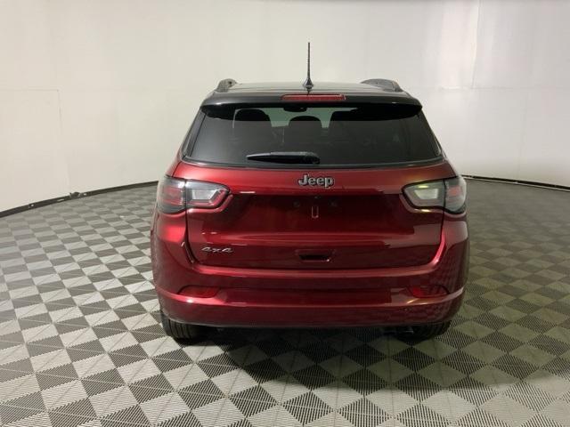 used 2022 Jeep Compass car, priced at $24,116