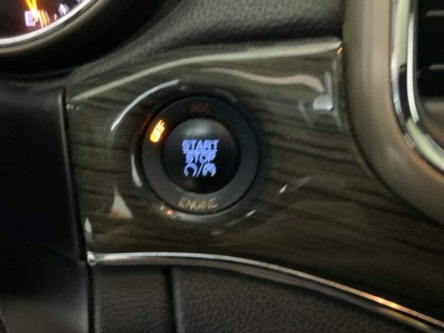 used 2014 Jeep Grand Cherokee car, priced at $12,051