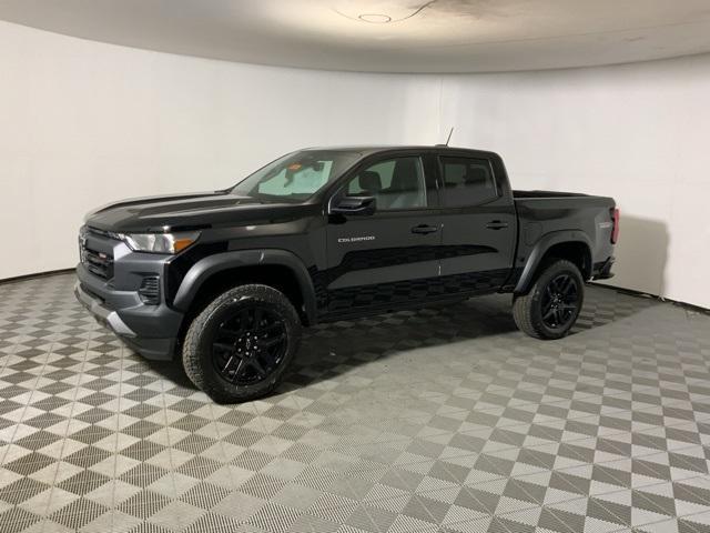 new 2024 Chevrolet Colorado car, priced at $43,005