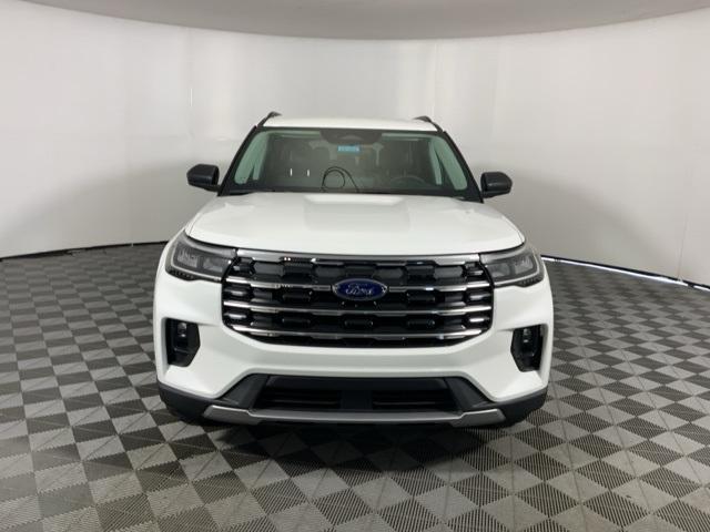 new 2025 Ford Explorer car, priced at $48,490