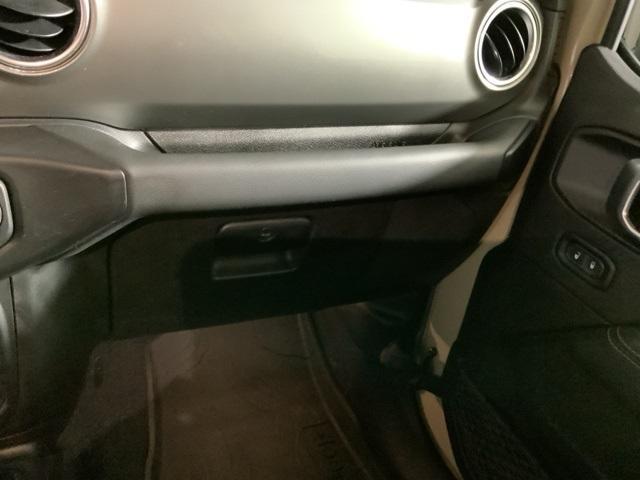 used 2022 Jeep Gladiator car, priced at $31,778