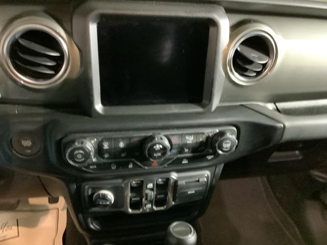 used 2022 Jeep Gladiator car, priced at $31,778