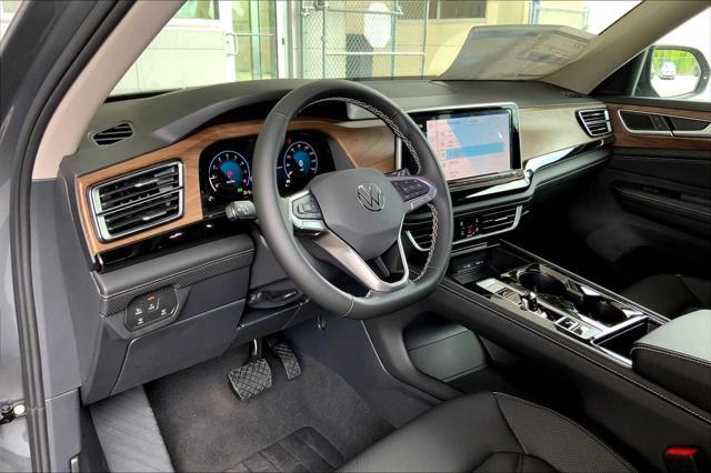 new 2025 Volkswagen Atlas car, priced at $44,439